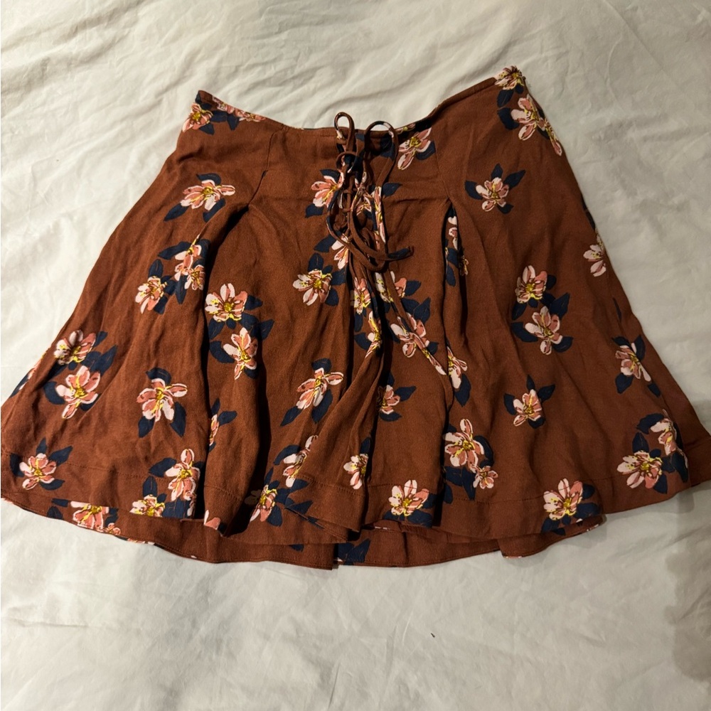 Free People Floral Skirt, Size SM (2)